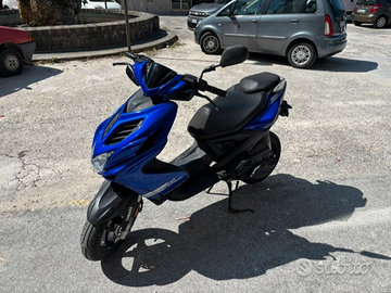 Aerox yamaha 50 4t