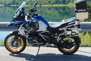 BMW R1250 GS Adventure modello HP