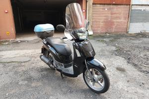 Kymco People S 200