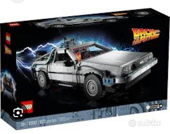 Lego 10300, delorean