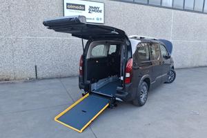 Peugeot Rifter TRASPORTO DISABILI Ribassato PASSO 