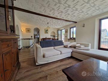 Casa Singola a Quarna Sotto