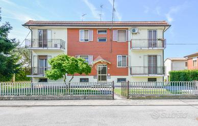 4 LOCALI A POGGIO RENATICO