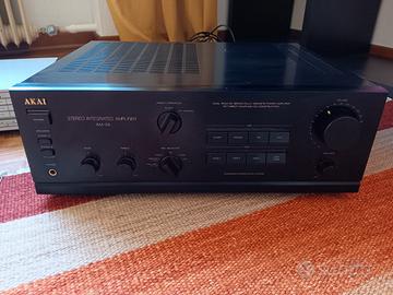 AKAI AM 35 AMPLIFICATORE