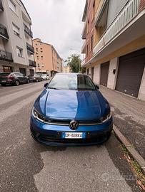 POLO R-LINE 95cv Blue edition