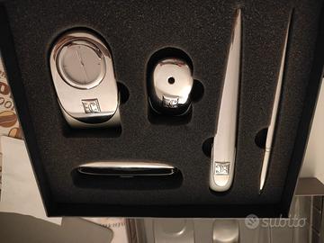 Set da scrivania in acciao