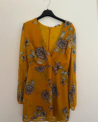 Abitino estivo giallo con trama floreale Guess