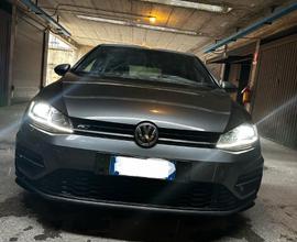 VOLKSWAGEN Golf 7ª serie - 2019