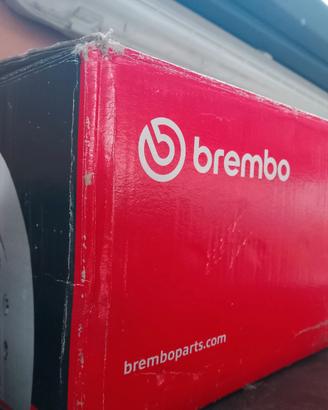 kit Brembo dischi e pastiglie Mercedes classe b 