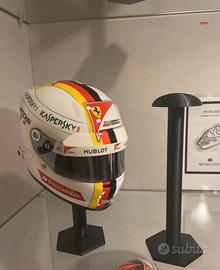 Supporti per mini caschi 1/2