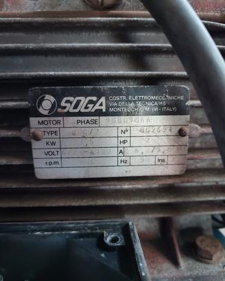 Motore trifase 380 volt