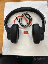 Cuffie JBL Tune da 720 BT usate