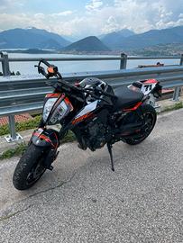 Ktm 890 duke