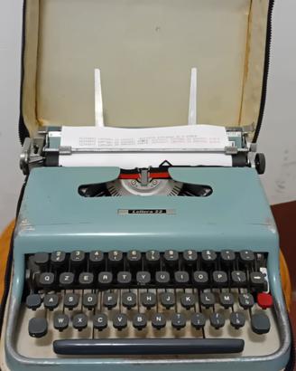 Olivetti lettera 22 , e altre macchine, con 