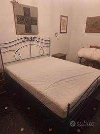 Letto con materasso completo