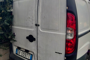 Furgone fiat Doblò