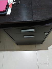 mobili studio ikea lucido nero