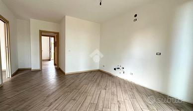 3 LOCALI A CAPRIATE SAN GERVASIO
