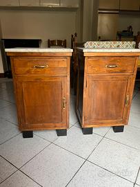 Coppia di comodini vintage