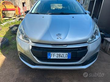 Peugeot 208 1.6 gasolio