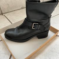 Stivaletto donna in pelle nero