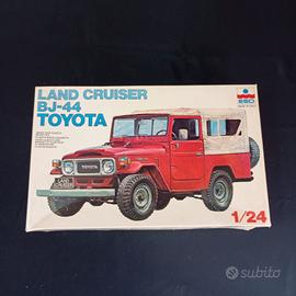 ESCI Toyota Land Cruiser BJ-44 1/24 Vintage