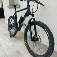 MTB Focus tg L cambio Deore forcella RockShox Judy