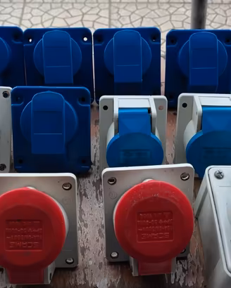 prese per quadri elettrici 