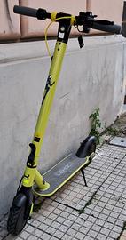 MONOPATTINO MARCA LEXGO NON FUNZIONANTE ACCENDE