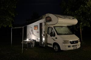 Camper mansardato Elnagh Marlin 58