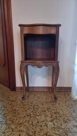 Mobiletto porta lampada