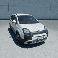 FIAT Panda 1.0 FireFly S&S Hybrid City Cross