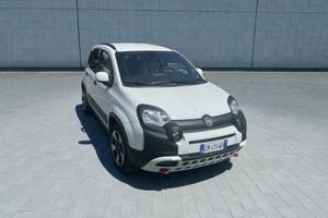 FIAT Panda 1.0 FireFly S&S Hybrid City Cross