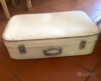 Valigia vintage bianco panna – stile shabby deco