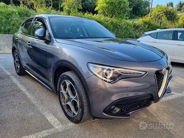 alfa romeo stelvio q4  190cv