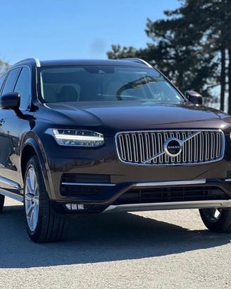 Volvo XC 90 XC90 D5 AWD Geartronic 7 posti Inscrip