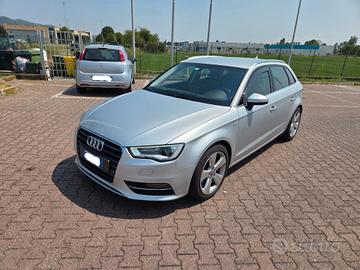 Audi A3 Sportbax 2.0 TDI S tronic Sline, 2014