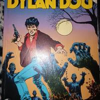 Fumetti Dylan Dog N1 l'alba dei morti viventi  
