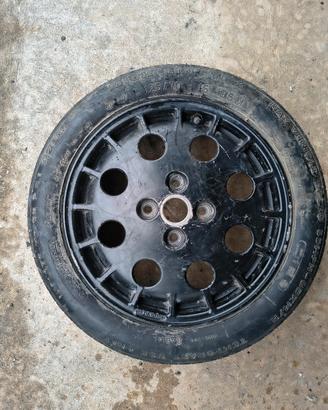 cerchio ruota lancia delta integrale di scorta