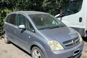 Opel Meriva non marciante per ricambi
