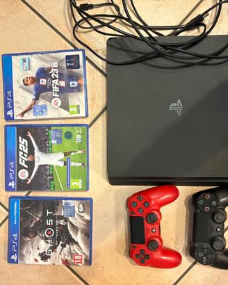 Play station 4 nera