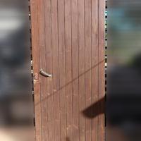 Porta e finestra in legno