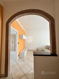 2 LOCALI A RIVOLI