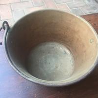 Paiolo in rame con manico in ferro battuto