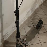 Monopattino Oxelo Mid 9