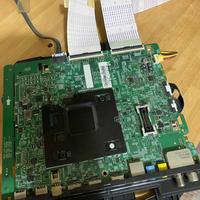 TV Samsung UE49MU6400U