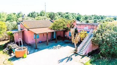 Villa con terreno - baddelonga