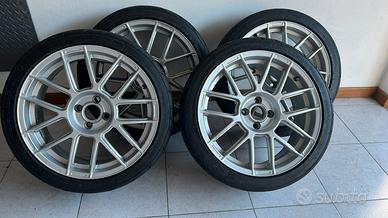 Fondmetal 9esse Abarth