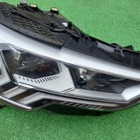 AUDI Q3 83A FULL LED MATRIX Faro Destro