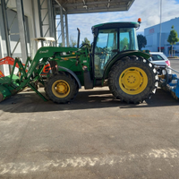 Trattore John Deere 5515 con accessori